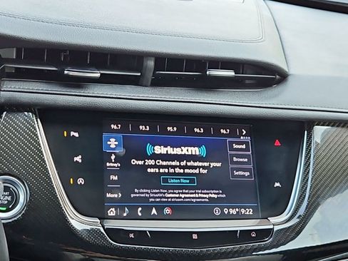 Used 2020 Cadillac XT6 Sport AWD/4WD image 13
