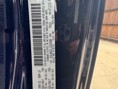 Used 2018 RAM 1500 Express RWD image 14