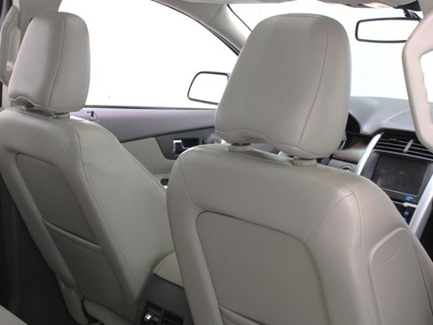 Used 2012 Ford Edge Limited image 40