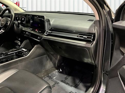 Used 2023 Kia Sportage EX image 26