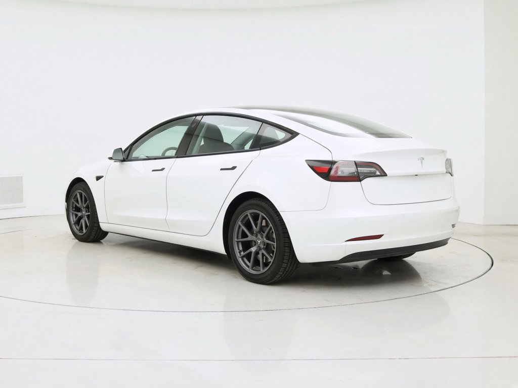 Used 2023 Tesla Model 3 Standard Range RWD image 4