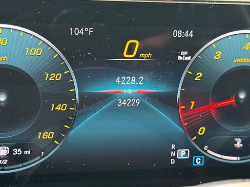 Certified 2023 Mercedes-Benz GLA 250 4MATIC image 21