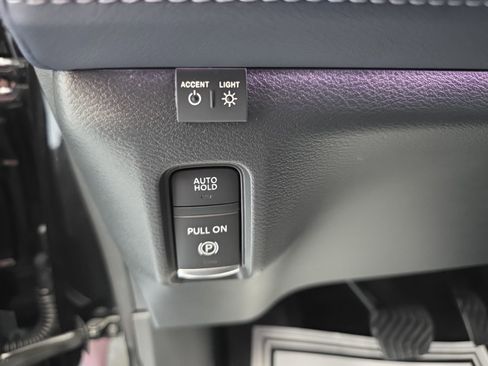 New 2026 INFINITI QX80 4WD image 40