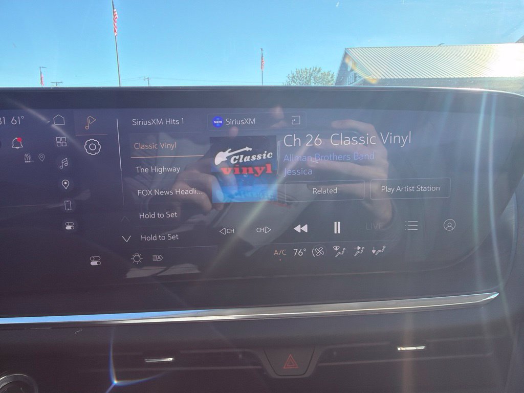 Used 2024 Buick Envision Preferred AWD/4WD image 22
