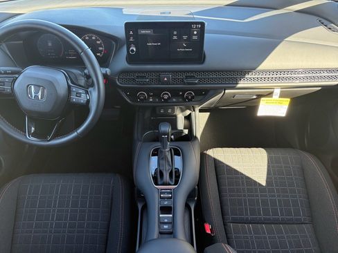 Certified 2026 Honda HR-V Sport image 2
