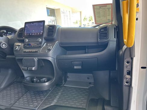Used 2024 RAM ProMaster 3500 w/ Delivery Van Package FWD image 26