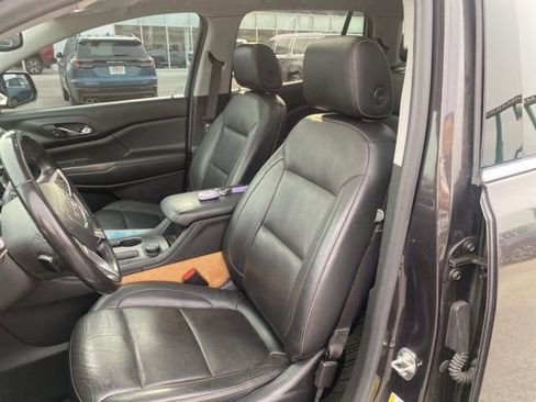 Used 2018 GMC Acadia SLT image 10