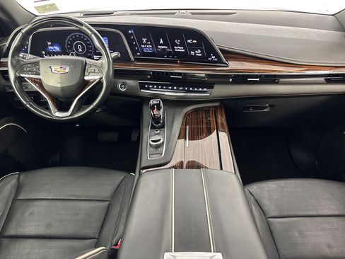 Used 2022 Cadillac Escalade Premium Luxury w/ Performance Package AWD/4WD image 17