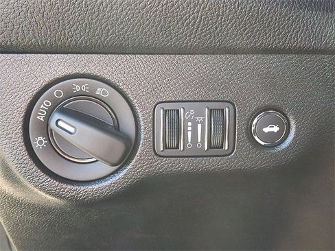 Used 2023 Dodge Challenger SRT Hellcat image 23