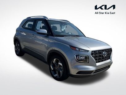 Used 2025 Hyundai Venue SEL