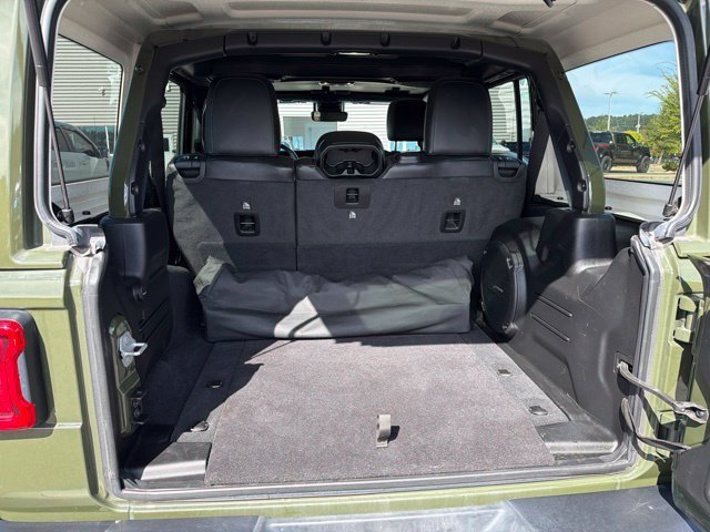 Used 2023 Jeep Wrangler Unlimited Rubicon 392 w/ Trailer Tow Package AWD/4WD image 10
