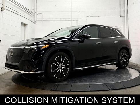 Used 2023 Mercedes-Benz EQS 450+ SUV image 4