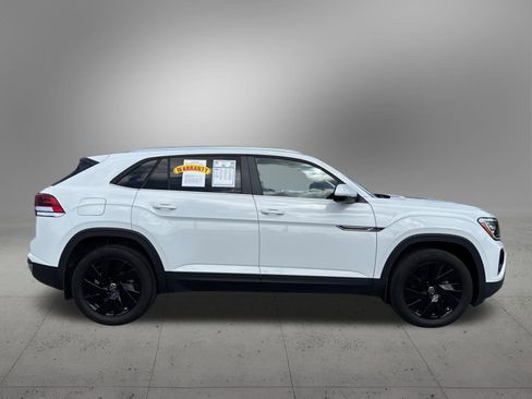 Used 2025 Volkswagen Atlas Cross Sport SE w/ Panoramic Sunroof Package AWD/4WD image 5