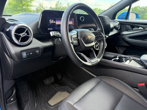 Used 2024 Chevrolet Blazer EV LT AWD/4WD image 22
