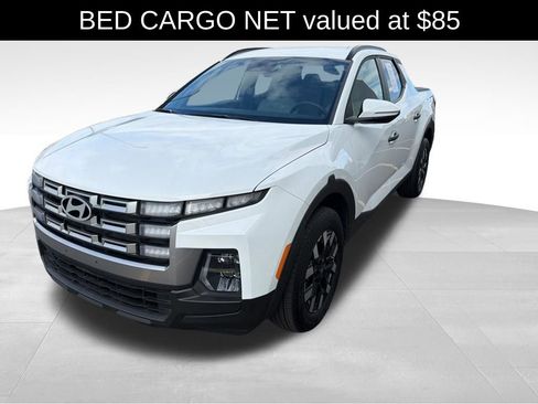Used 2025 Hyundai Santa Cruz SEL AWD/4WD image 3