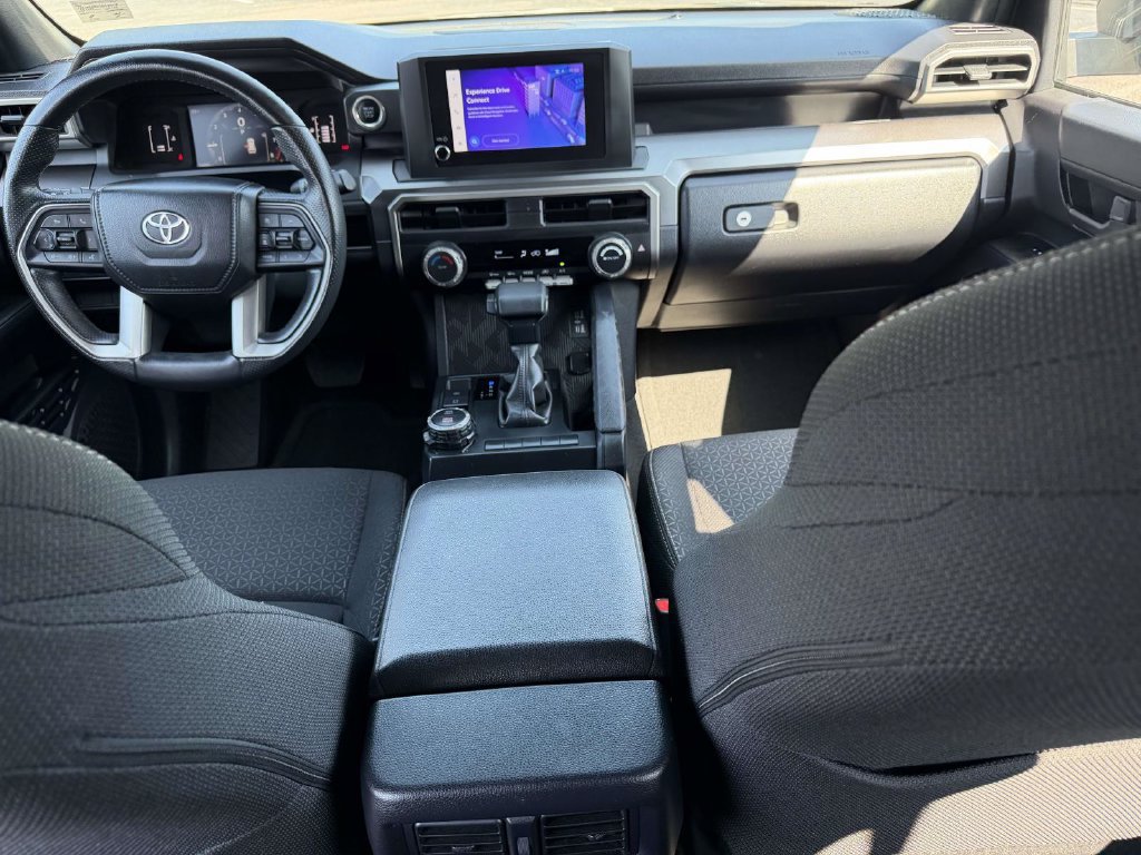 Certified 2025 Toyota 4Runner SR5 AWD/4WD image 2