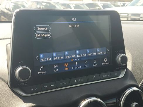 Used 2024 Nissan Sentra SV FWD image 30