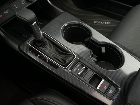 Used 2025 Honda Civic Sport image 24