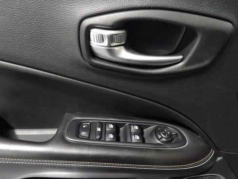 Used 2021 Jeep Compass Latitude w/ Convenience Group image 7