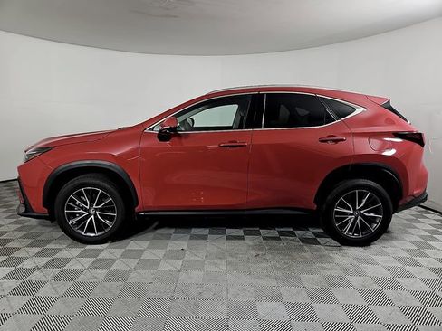 Used 2024 Lexus NX 250 FWD w/ Towing Package (2000 Lbs) image 8
