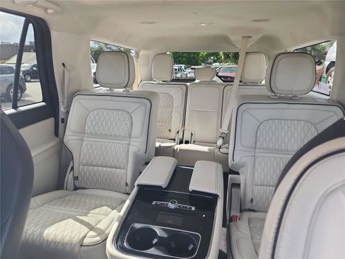 Used 2019 Lincoln Navigator L Black Label image 14