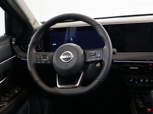 New 2025 Nissan Kicks SR w/ SR Premium Package image 12