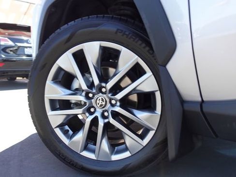 Certified 2022 Toyota RAV4 Limited FWD image 13