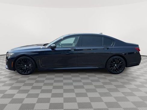 Used 2022 BMW 750i xDrive w/ Luxury Rear Seating Package AWD/4WD image 5