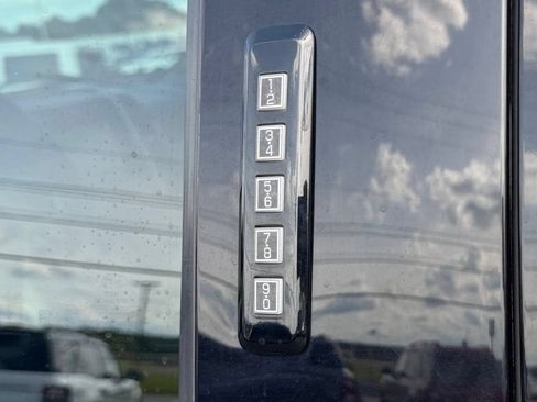 Used 2021 Ford F250 Lariat AWD/4WD image 12