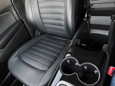 Used 2016 Ford Edge SEL w/ Equipment Group 201A image 24