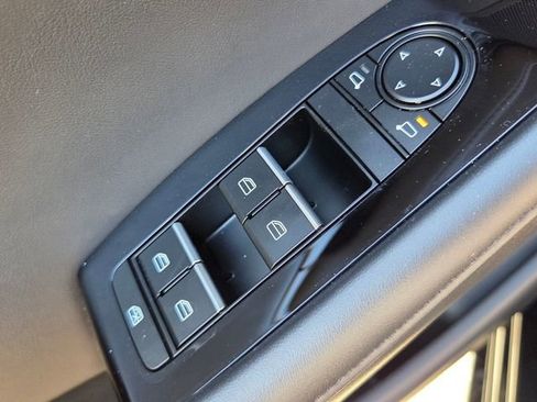 New 2026 MAZDA MAZDA3 2.5 S Sedan w/ Preferred Pkg image 33