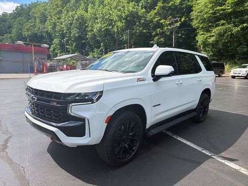 Certified 2023 Chevrolet Tahoe Z71 w/ Luxury Package AWD/4WD image 2