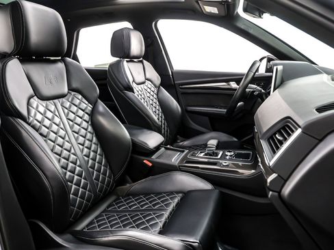 Used 2020 Audi SQ5 Premium Plus w/ Premium Plus Package image 7