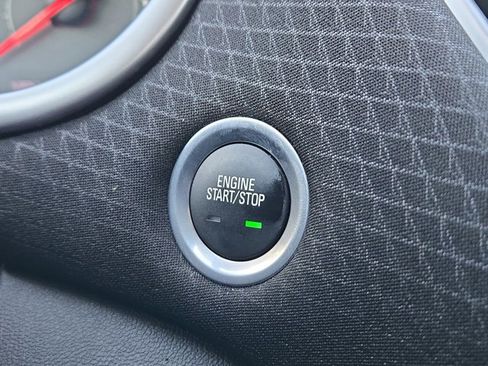 Used 2024 Chevrolet Malibu LT image 23