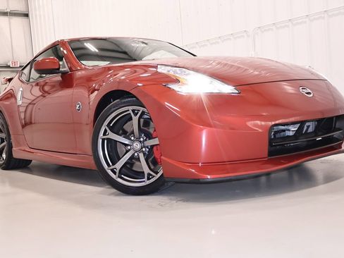 Used 2013 Nissan 370Z NISMO RWD image 27