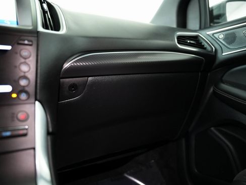 Used 2019 Ford Edge ST w/ Convenience Package image 55