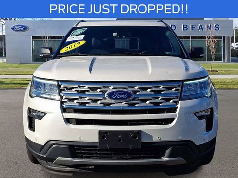 Certified 2019 Ford Explorer XLT w/ Equipment Group 202A image 2