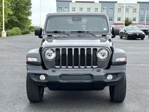 Used 2024 Jeep Wrangler Unlimited Sport AWD/4WD image 29
