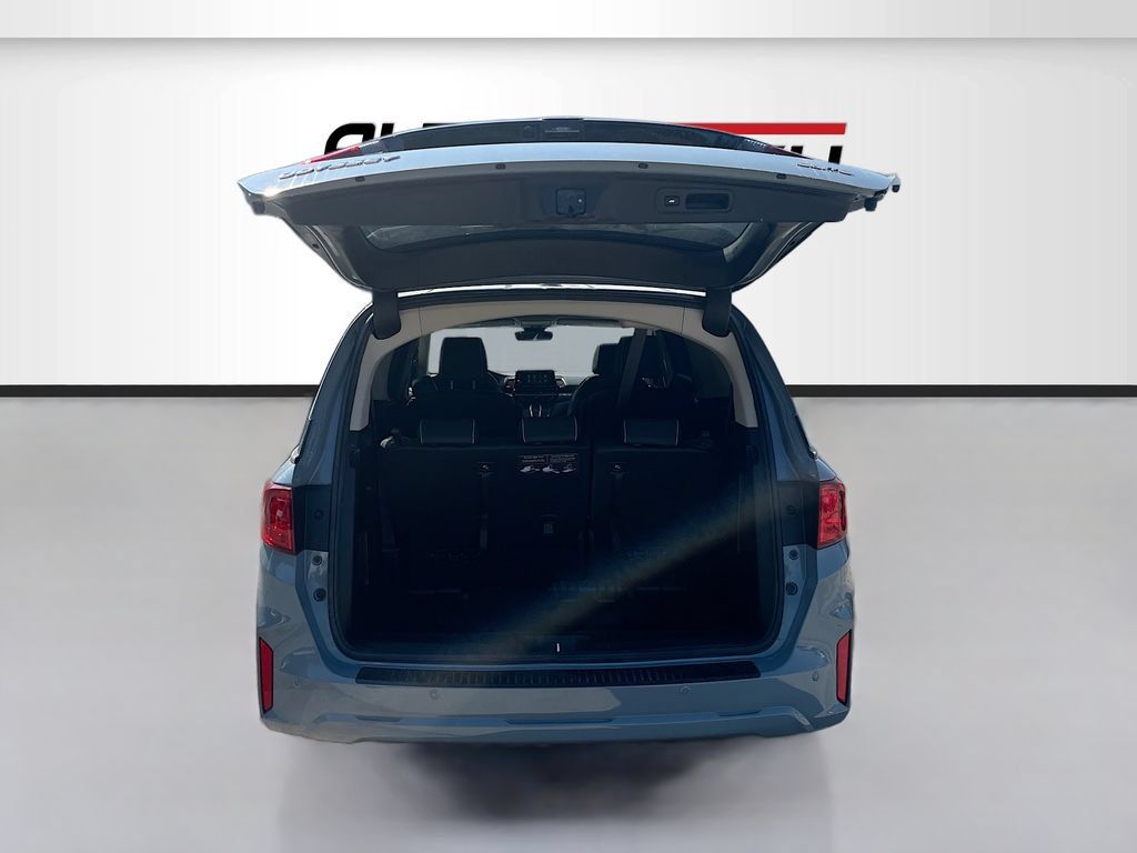 Used 2025 Honda Odyssey Elite image 27