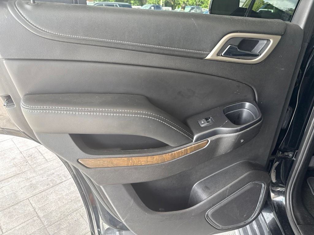 Used 2018 GMC Yukon Denali RWD image 45