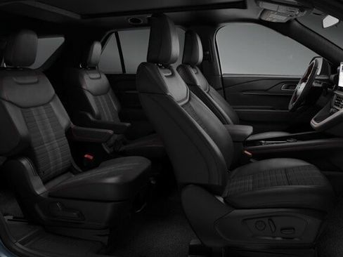 New 2026 Ford Explorer ST-Line w/ ST-Line Street Pack AWD/4WD image 29