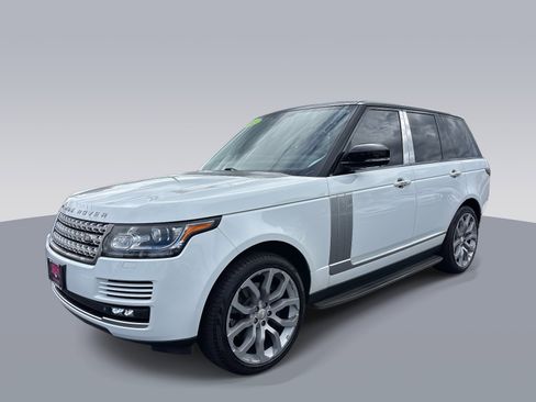 Used 2015 Land Rover Range Rover Supercharged image 4
