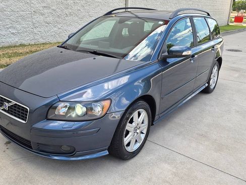 Used 2007 Volvo V50 2.4i FWD image 4