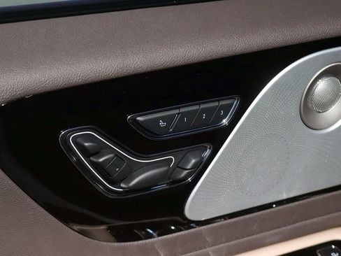 Used 2022 Lincoln Aviator Reserve w/ Equipment Group 201A image 12