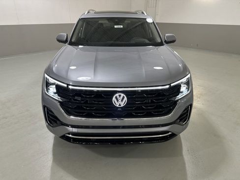 New 2026 Volkswagen Atlas SEL Premium R-Line AWD/4WD image 3