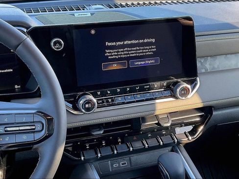 New 2026 Chevrolet Colorado ZR2 w/ Technology Package image 7