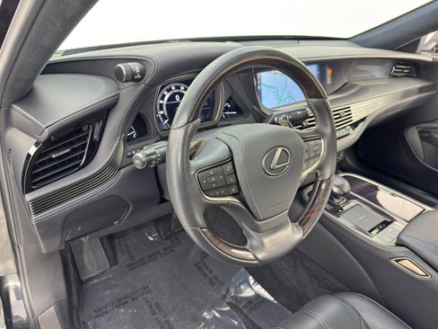 Used 2018 Lexus LS 500 AWD image 14