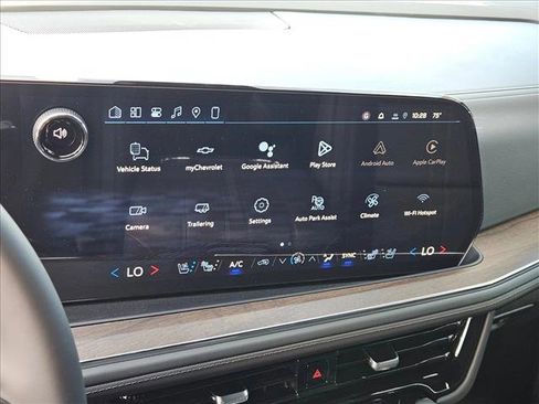 New 2026 Chevrolet Suburban High Country w/ LPO, Illumination Package image 9