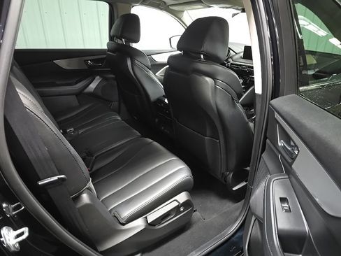 Used 2023 Acura MDX SH-AWD image 18