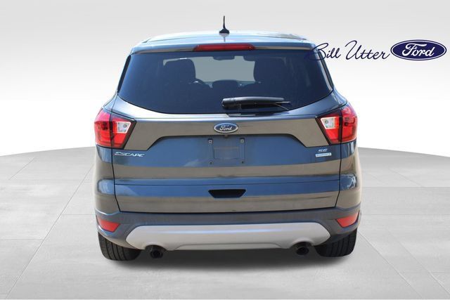 Used 2019 Ford Escape SE FWD image 6